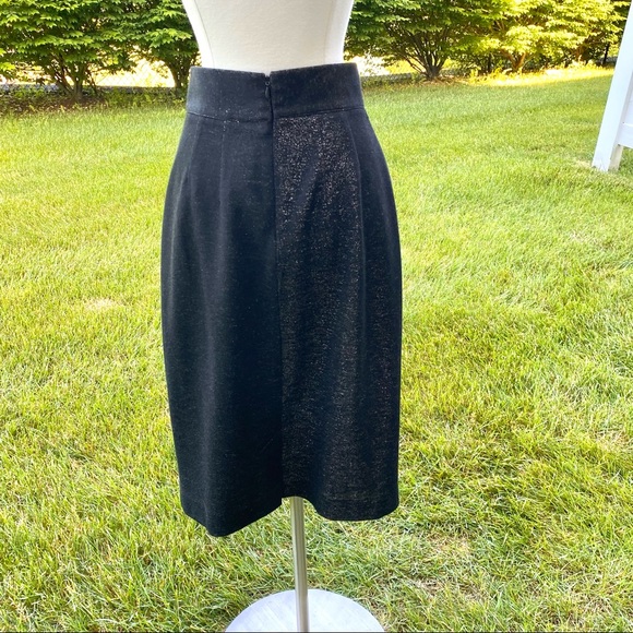 PARA Skirt - Picture 7 of 13